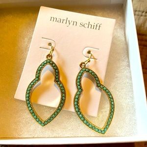Marlyn Schiff Gold & turquoise ear rings